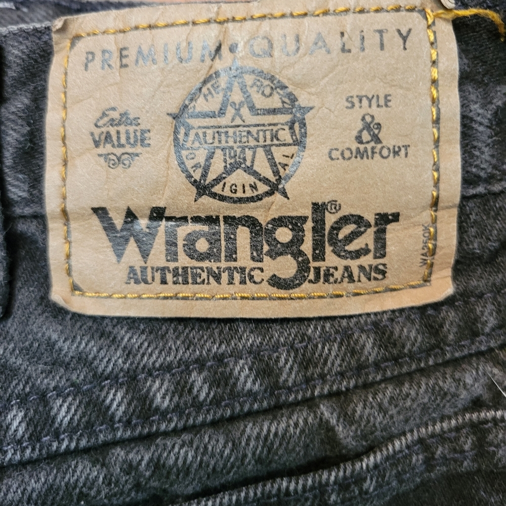 Men's Wrangler Black Size 38 Denim Shorts - Picture 3 of 6